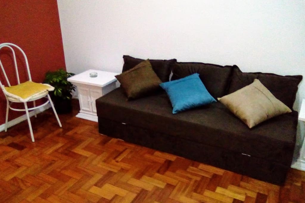 Sofá-cama na sala