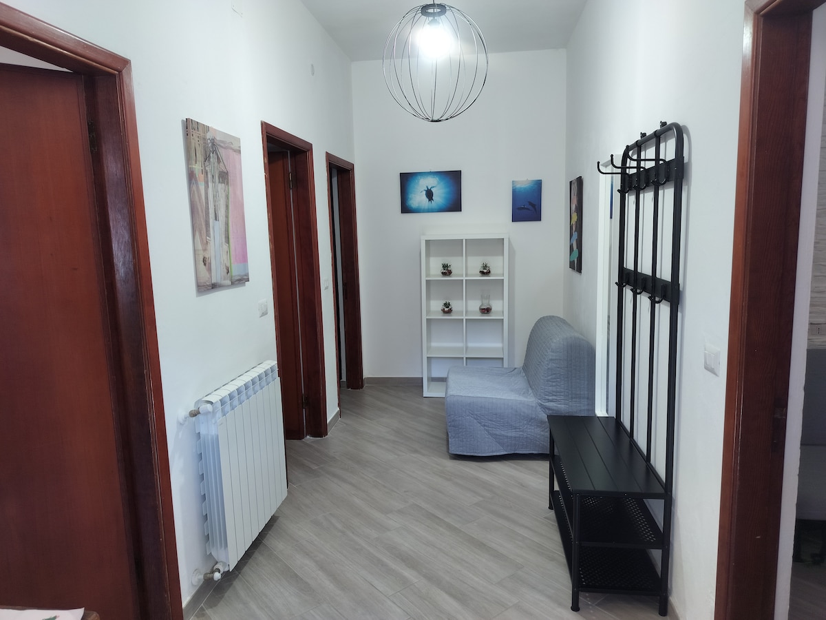 Successful Airbnb property: House in Fiumaretta by the sea with garden, parking space in Ameglia