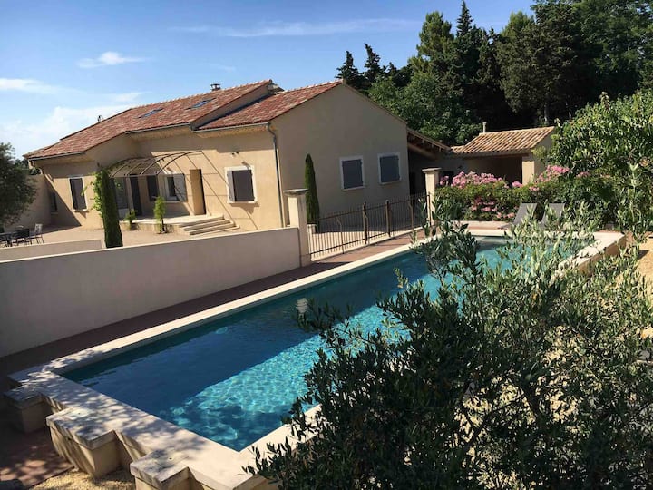 Mas near Châteauneuf du Pape - Houses for Rent in Orange, Provence ...