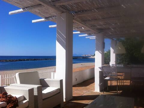 Beautiful Beachside Villa