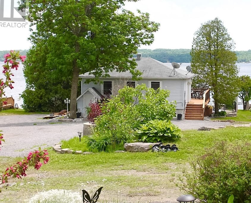 Welcome to Beth-Shalom, "House of Peace"