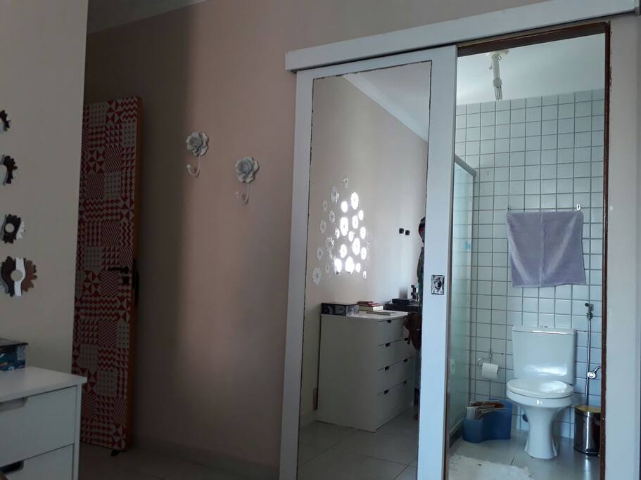 entrada do banheiro Suite