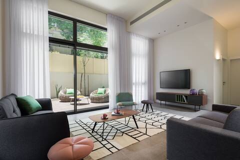 Sheinkin 5BR Duplex Garden Apartment Center TLV