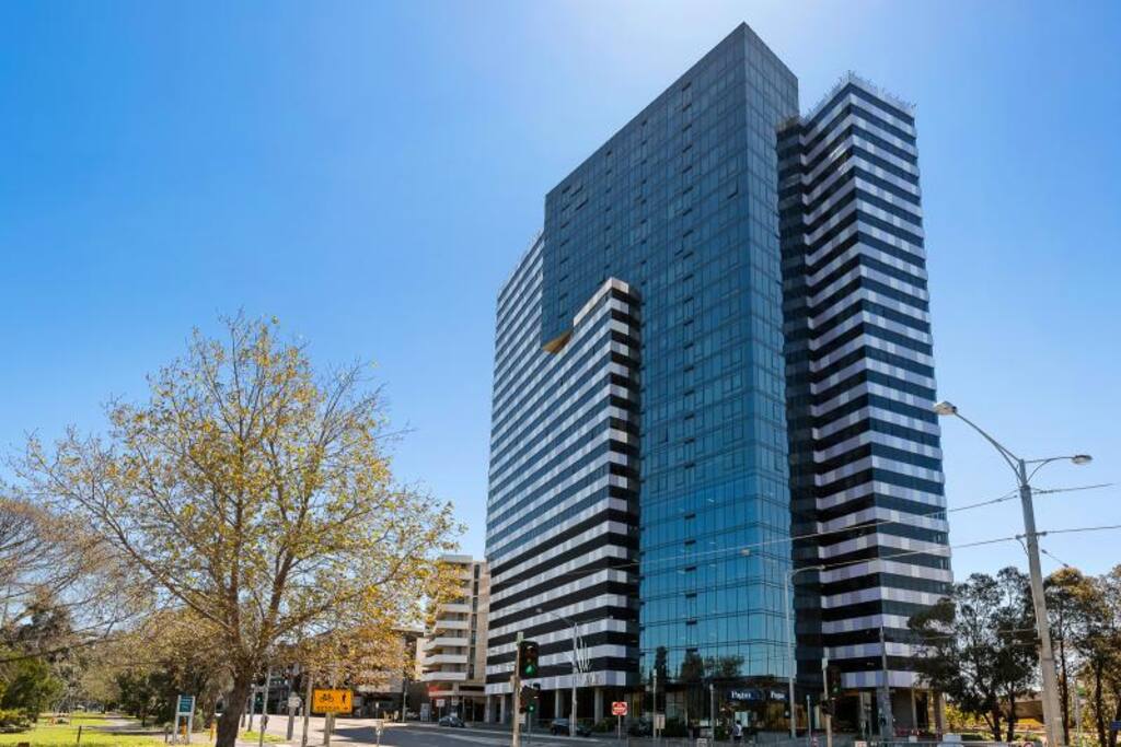 The apartment building outlook