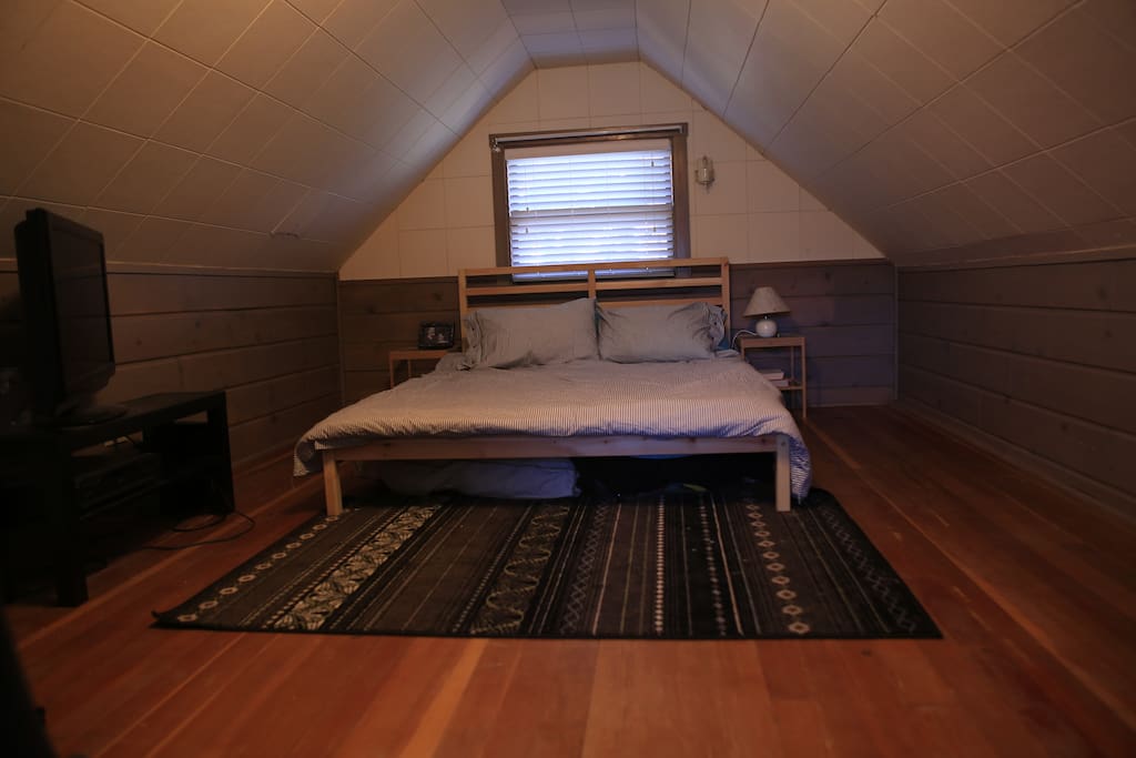 guest bedroom