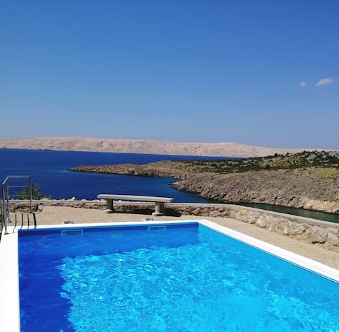 Apartment Mario with sea view, pool and beach