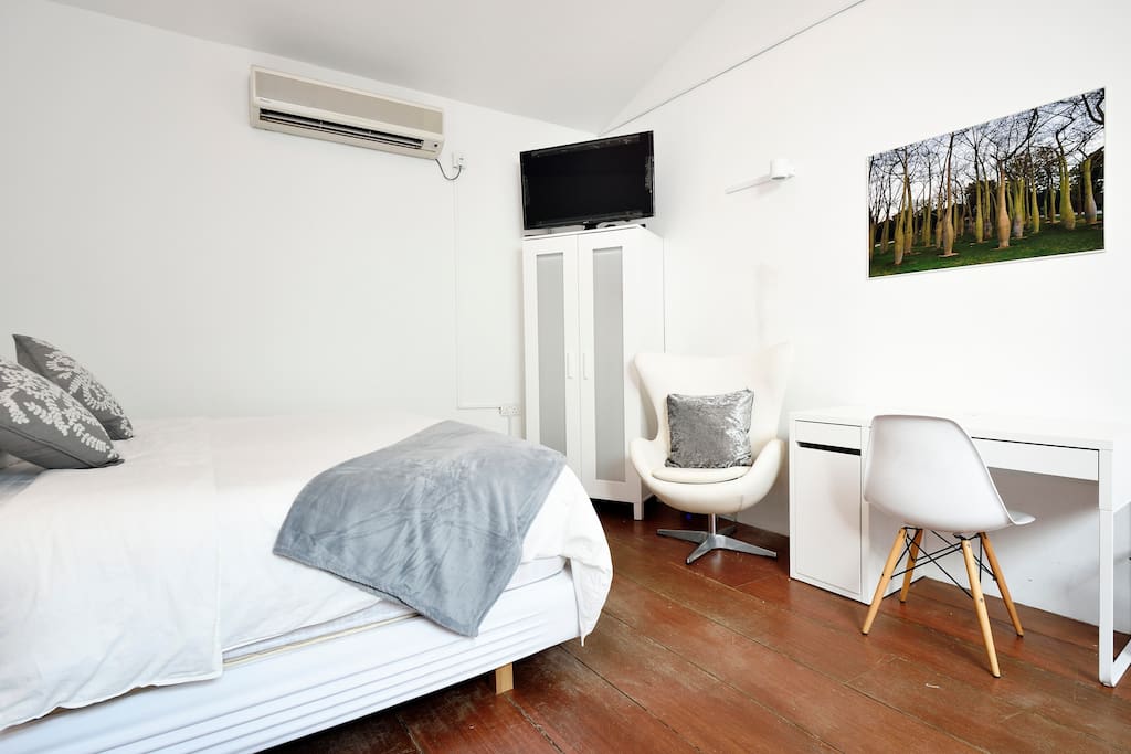 Private Bedroom