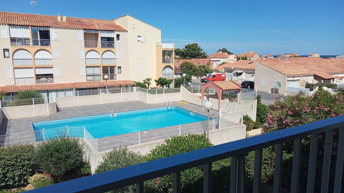 Proprietà Airbnb di successo: Nice, comfortable, air-conditioned 2-room apartment in Narbonne-Plage a Narbonne