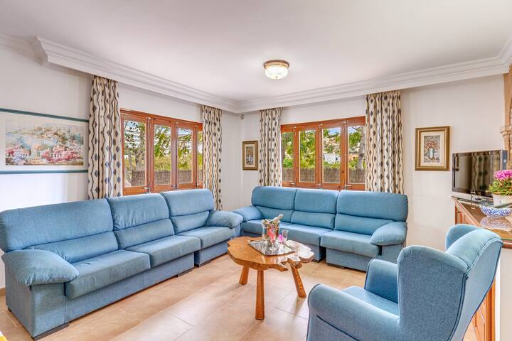 Villa Pintor gallery image 5