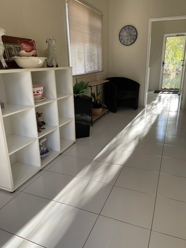 5 Best Airbnb Vacation Rentals In Longreach, Australia Updated 2024