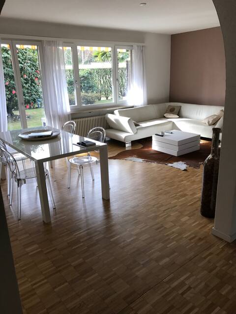 Apartment with garden