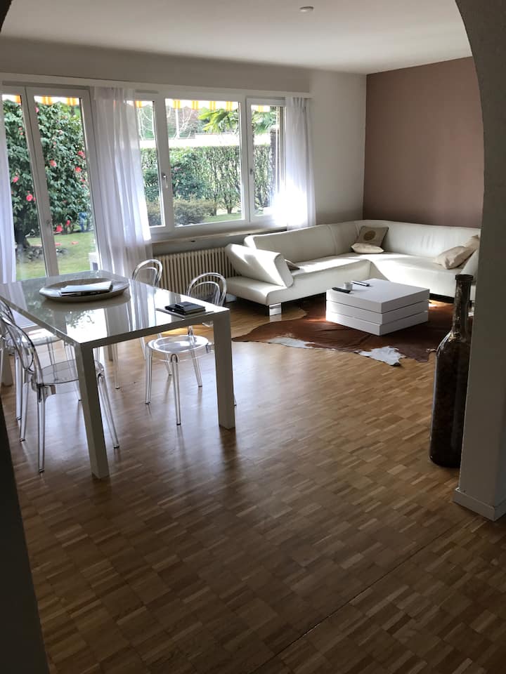 Apartment with garden