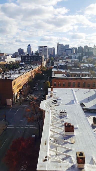 Beautiful view of the entire downtown area as well as Washington monument