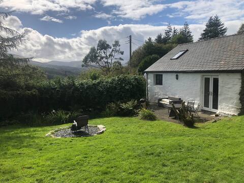 Cosy peaceful cottage near Betws y Coed