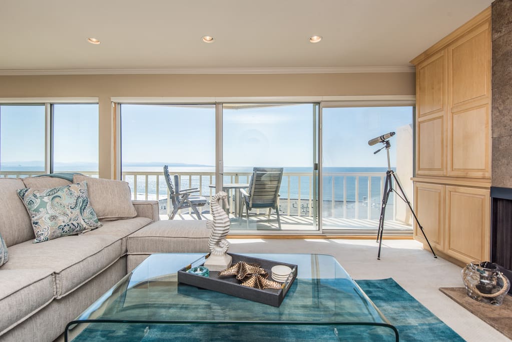 Panoramic Ocean View from living area