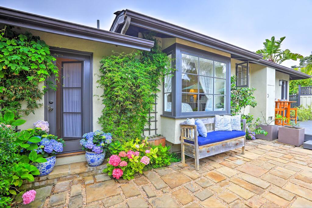 Montecito Home - 10 Min to Beach & Santa Barbara! - 몬테시토(Montecito)의 주택에서 살아보기, 캘리포니아, 미국