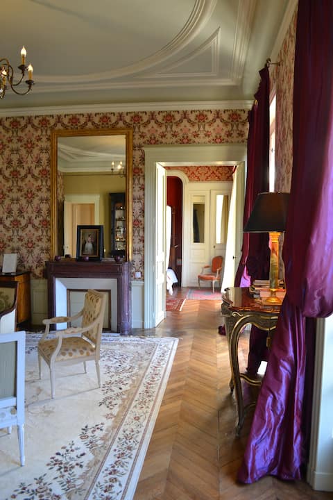 A chateau just for you ...