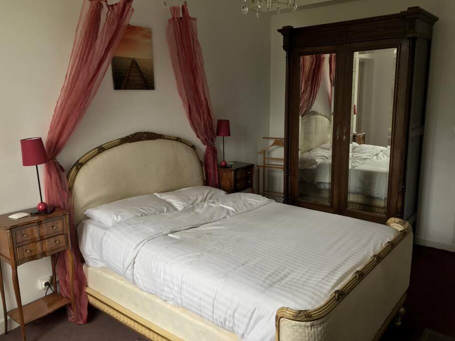Chambre Iris : 1 lit double