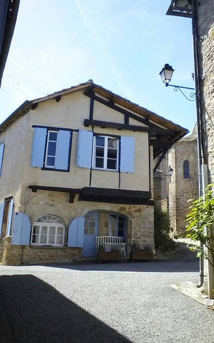 maison sous led cloches