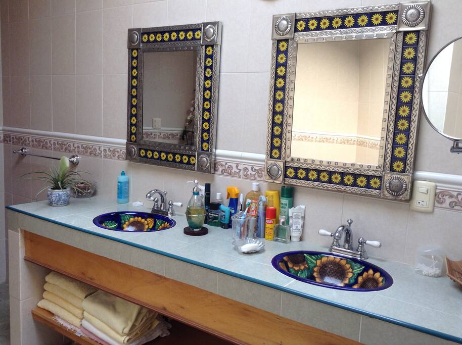 This bedroom shares a bathroom with listing Casa de la Abuela II