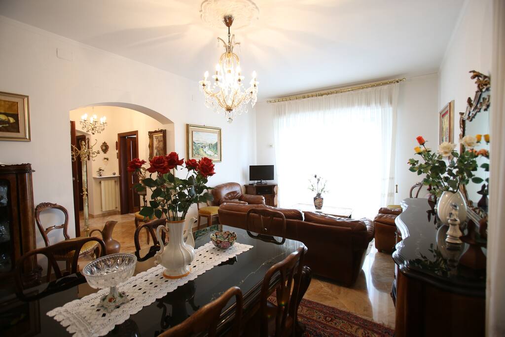 Salone