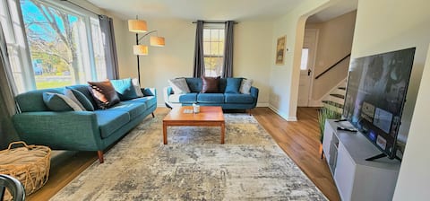Modern 4BDRM West Hartford Home In Great Location!