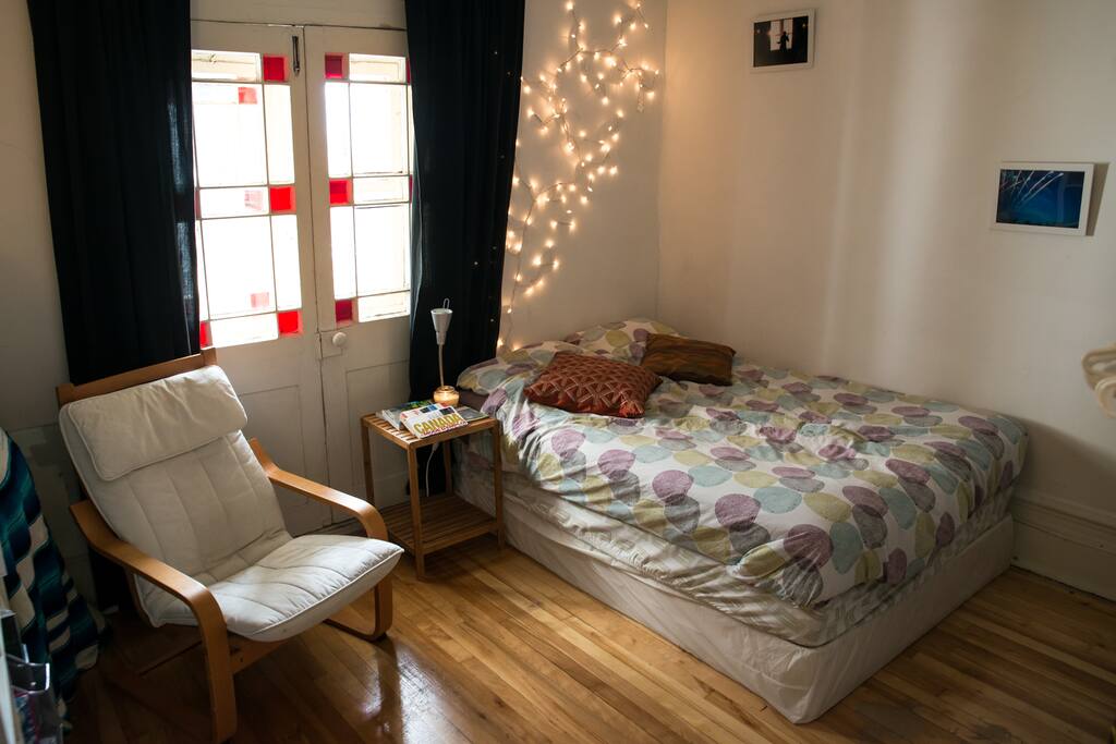 Votre Chambre!
Your Room!
