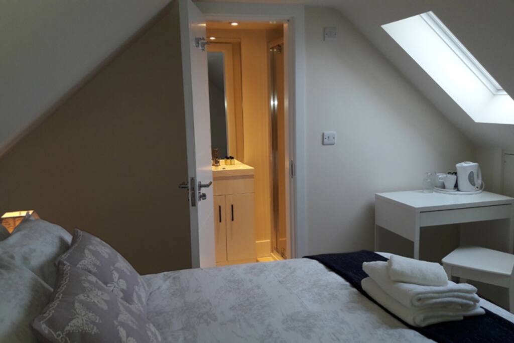All rooms have en suite showers and towels and toiletries are provided.