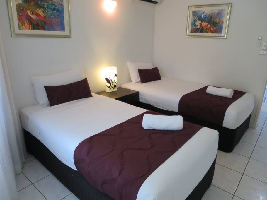 Large King or 2 Single Beds