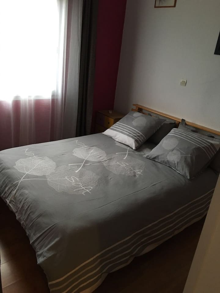 Პირველი საძინებელი დაბლა