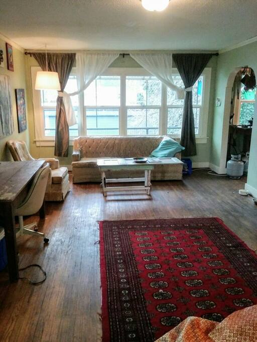 Large windows with nice view.