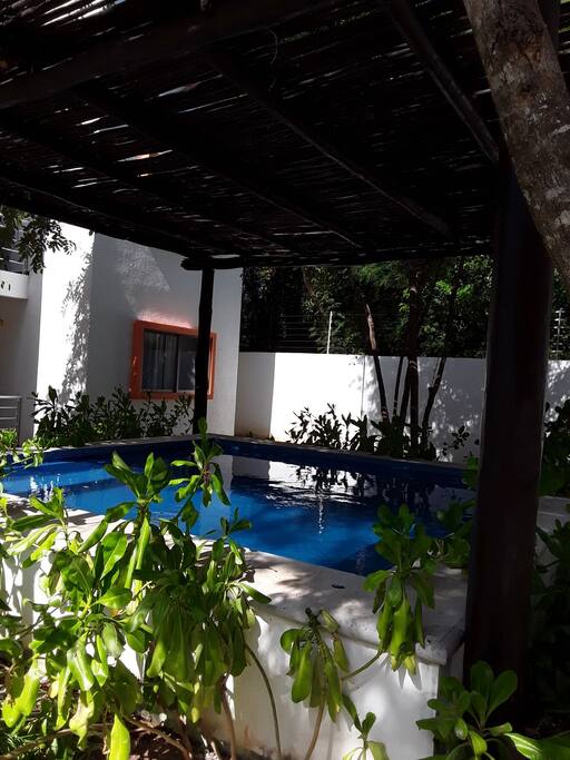 Lindo jacuzzi hasta para 15 personas
