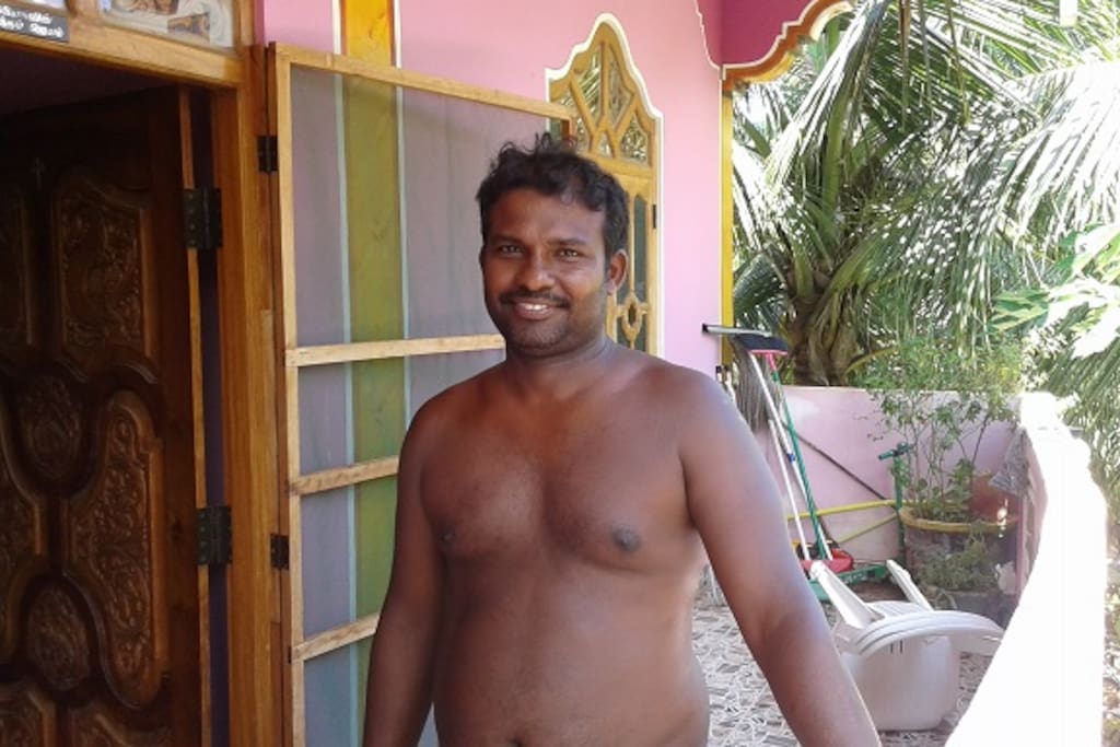meet Sasikumar and his family