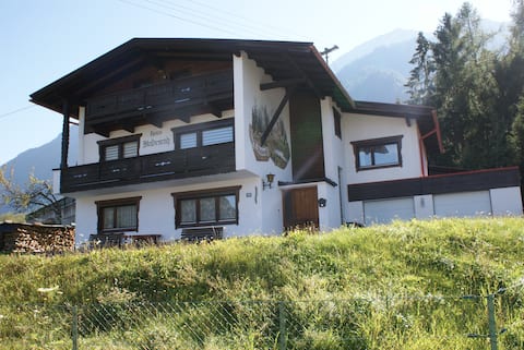 Waldesruh vacation home, 6 to 18 people
