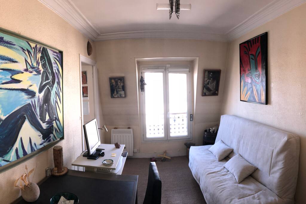 Living-room (salon)