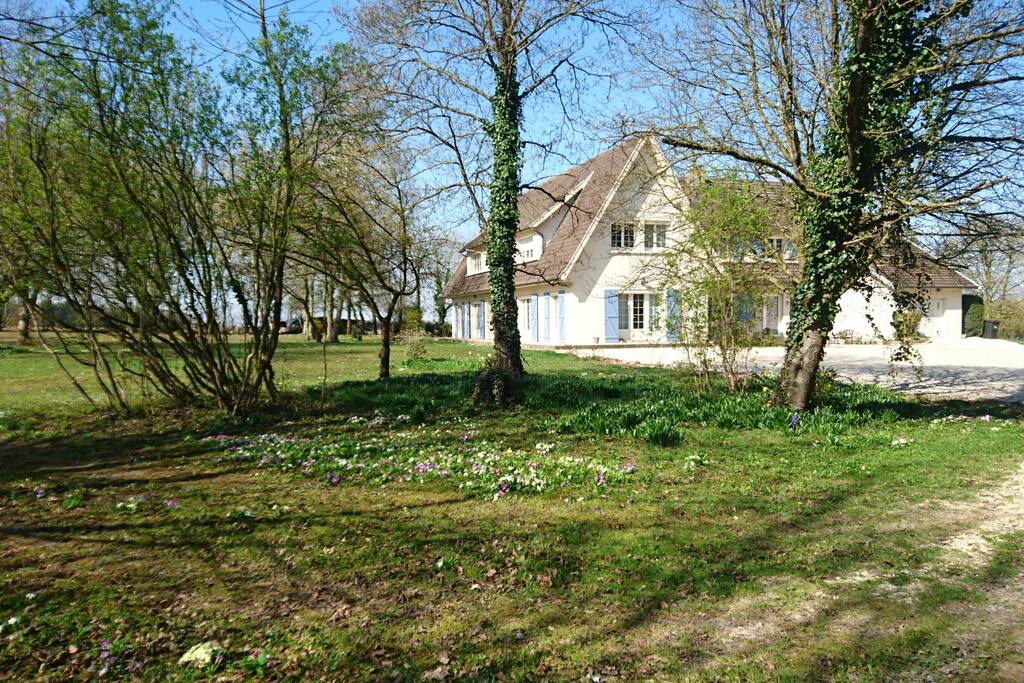 La maison au printemps