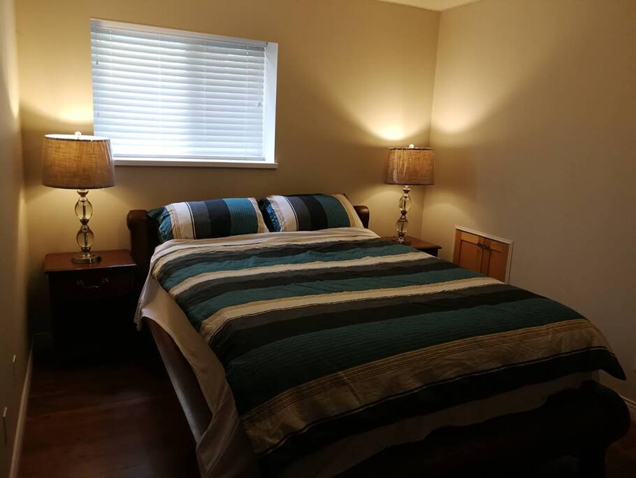 Queen size bed