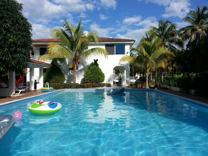 Large private pool house in condominium