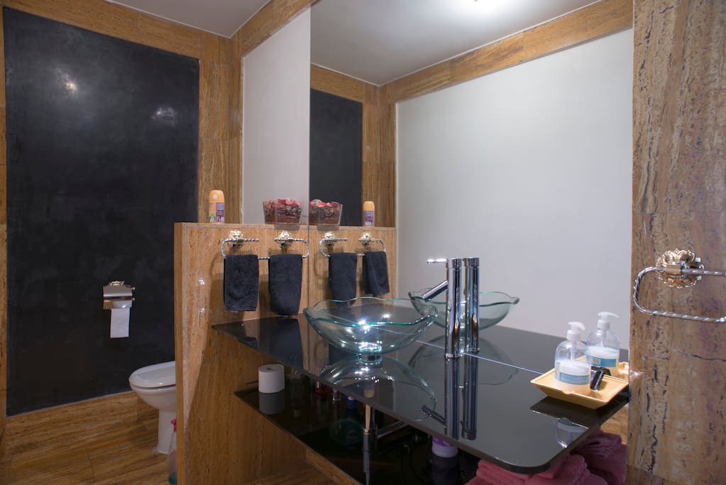 baño de visita
salle de bains du séjour