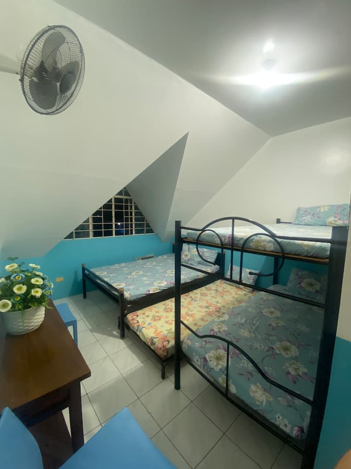 საძინებელი 4