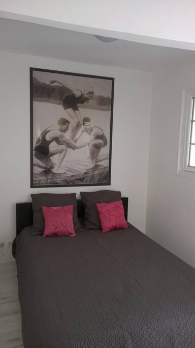 Chambre 2 personnes. Lit 1,40