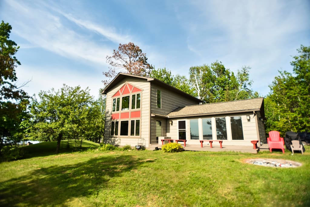 Top 100 Airbnb Rentals 2017 in Duluth, Minnesota