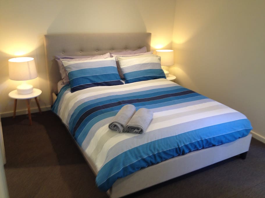 Comfortable Queen bed