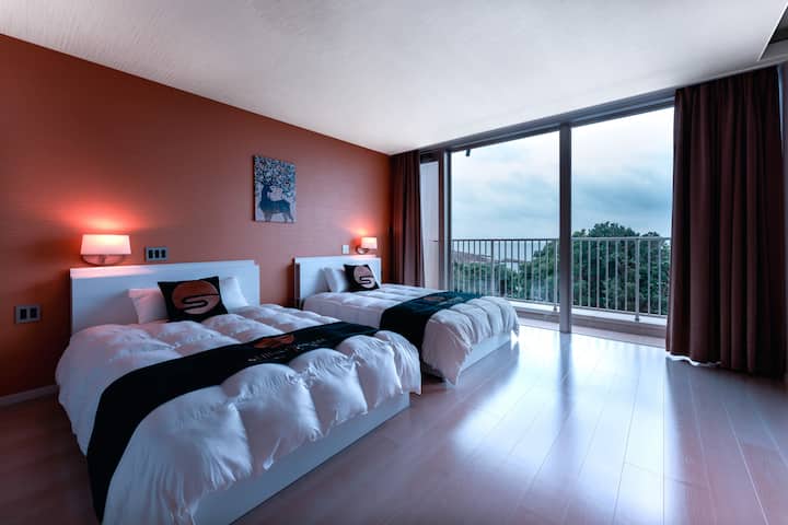 Twin Room on the 2nd floor