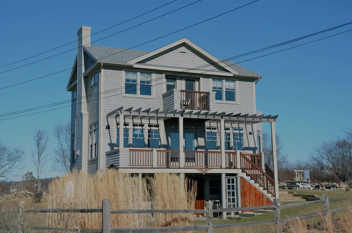 Three Sisters Cottage BI