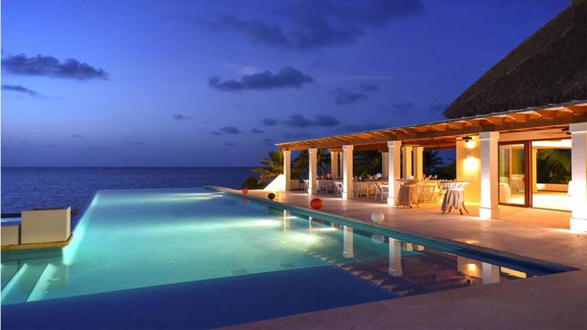 Roatan Island Property Management managed Airbnb listing 3