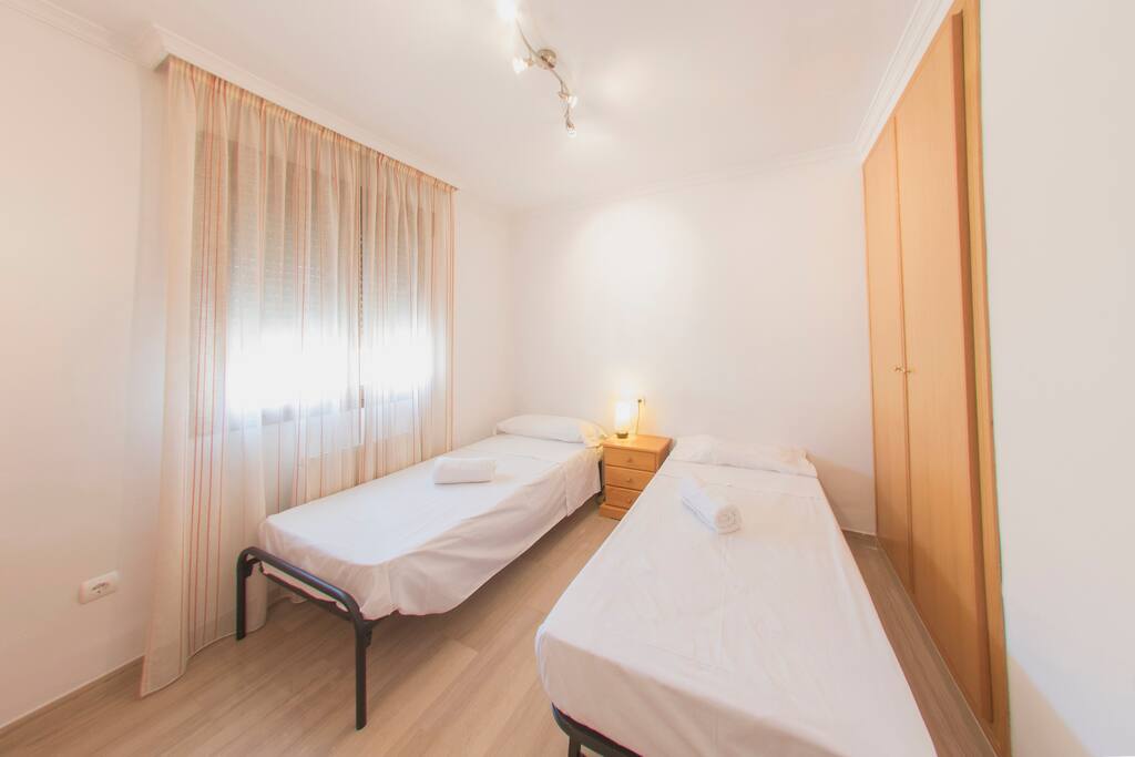 Cuarto 2 camas individuales.
