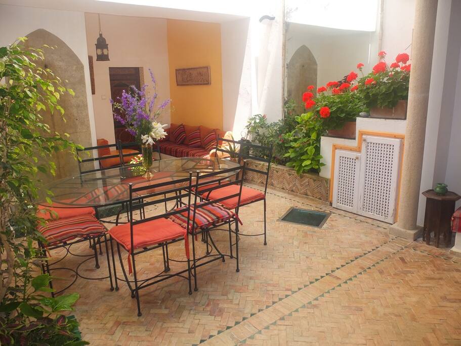 Patio fleuri