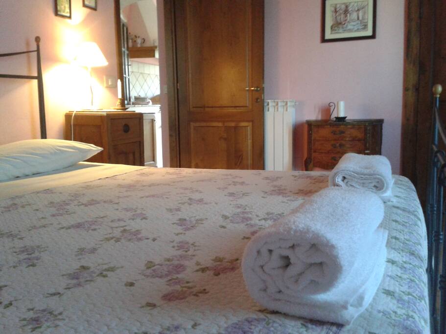 camera casa rosa