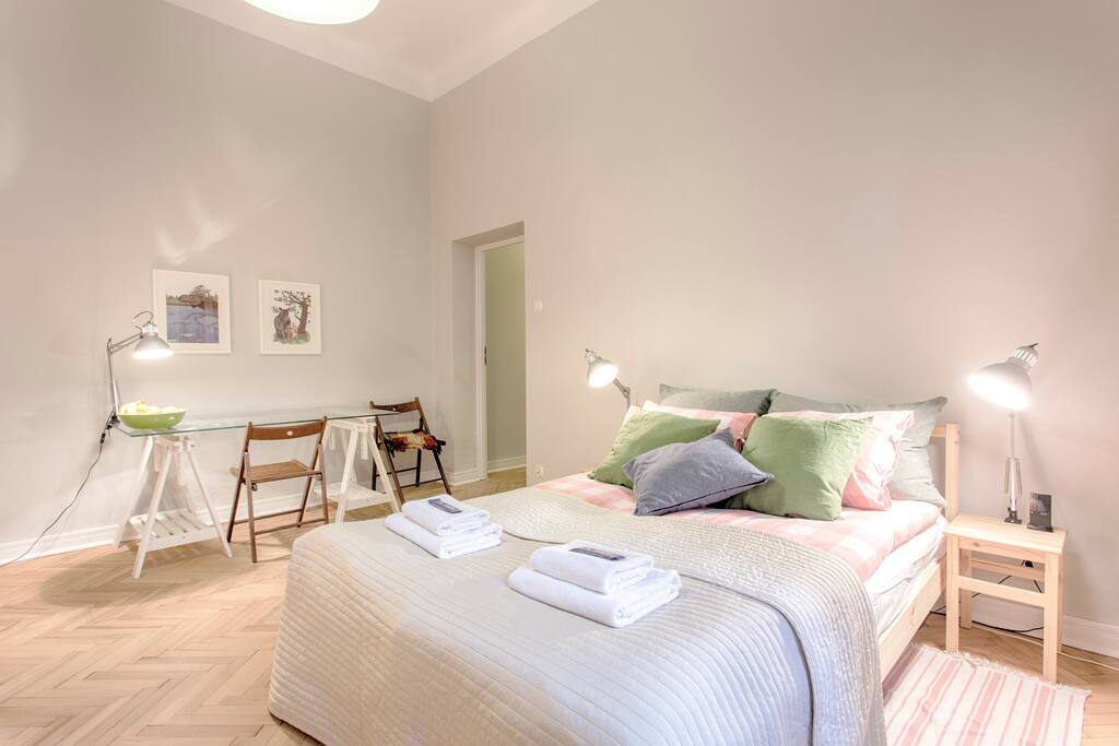Comfy double bed, linens and towels are provided